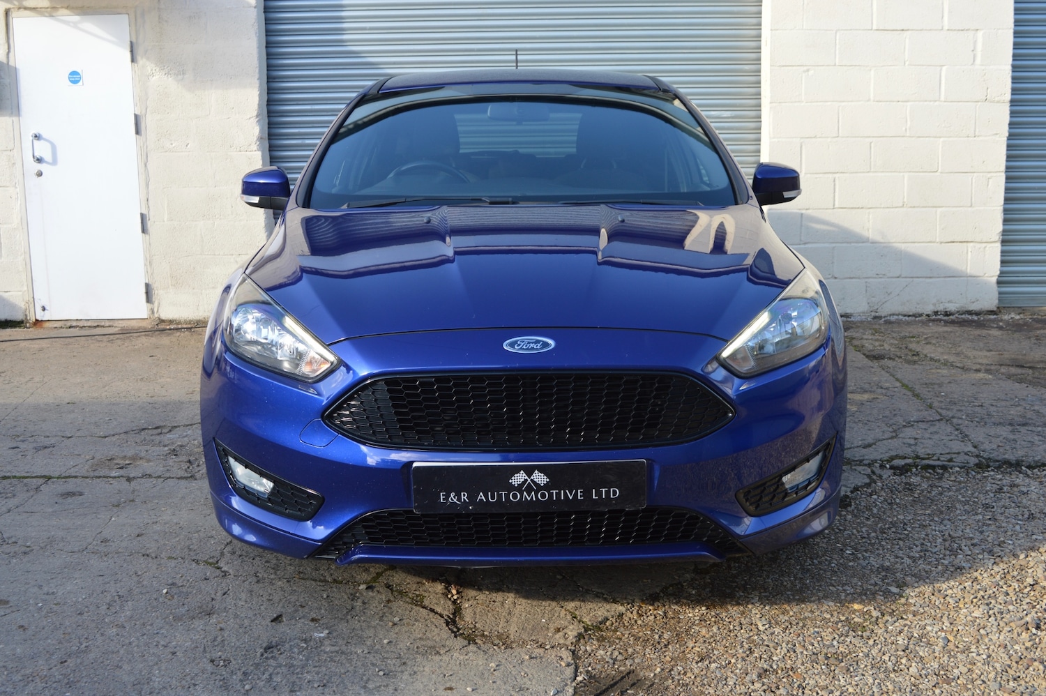 Used Ford Focus 2017 for sale - 76438292: Photo 2