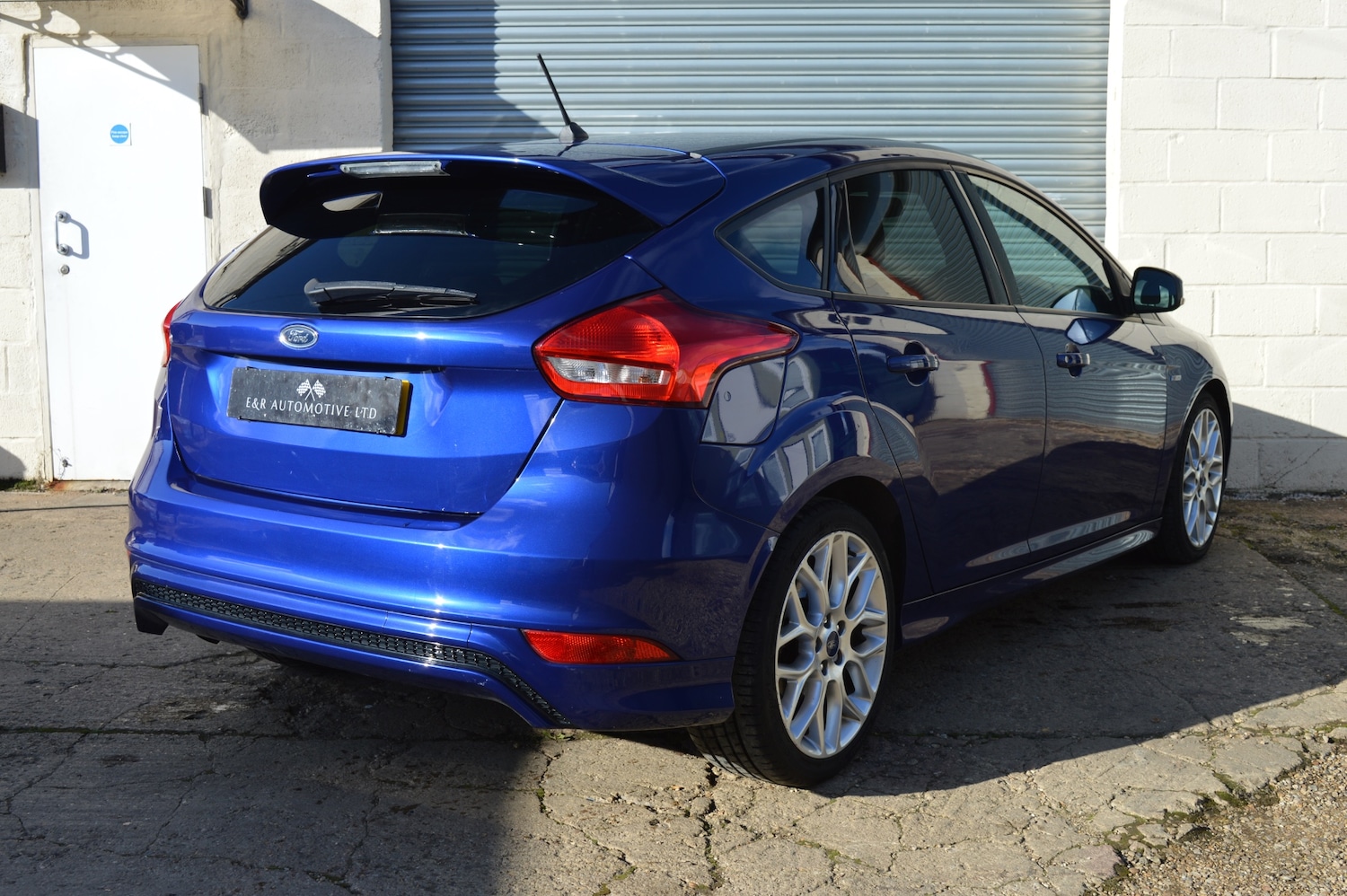 Used Ford Focus 2017 for sale - 76438292: Photo 8