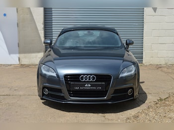 Used Audi TT 2011 for sale - 78807473: Photo