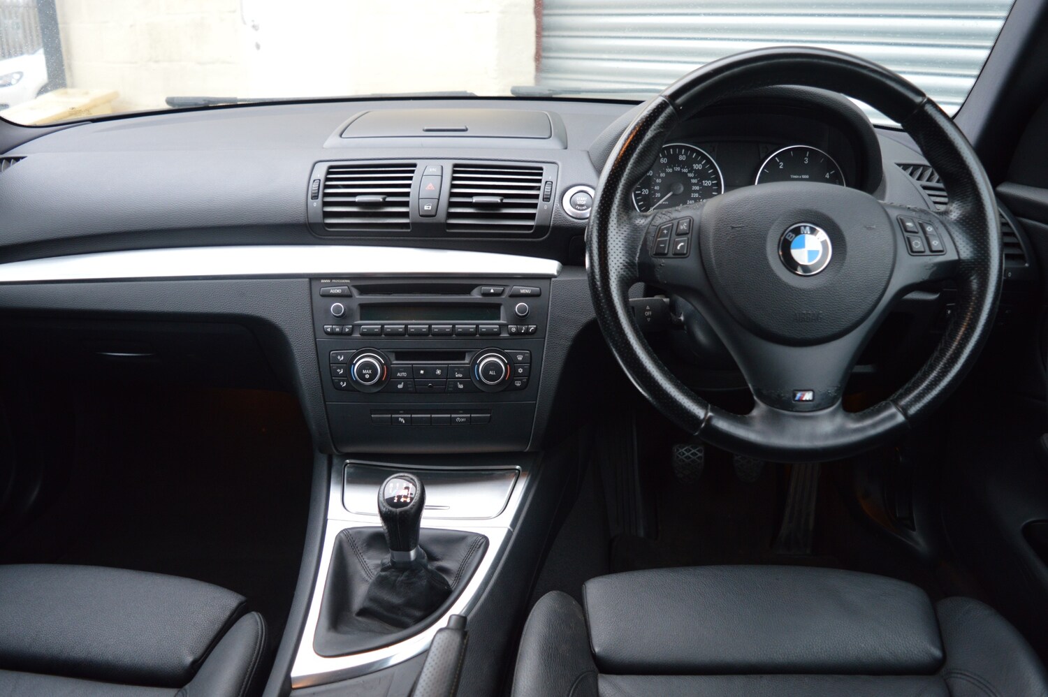Used BMW 1 Series 2010 for sale - 77851024: Photo 11
