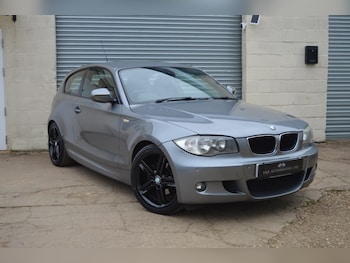 Used BMW 1 Series 2010 for sale - 77851024: Photo
