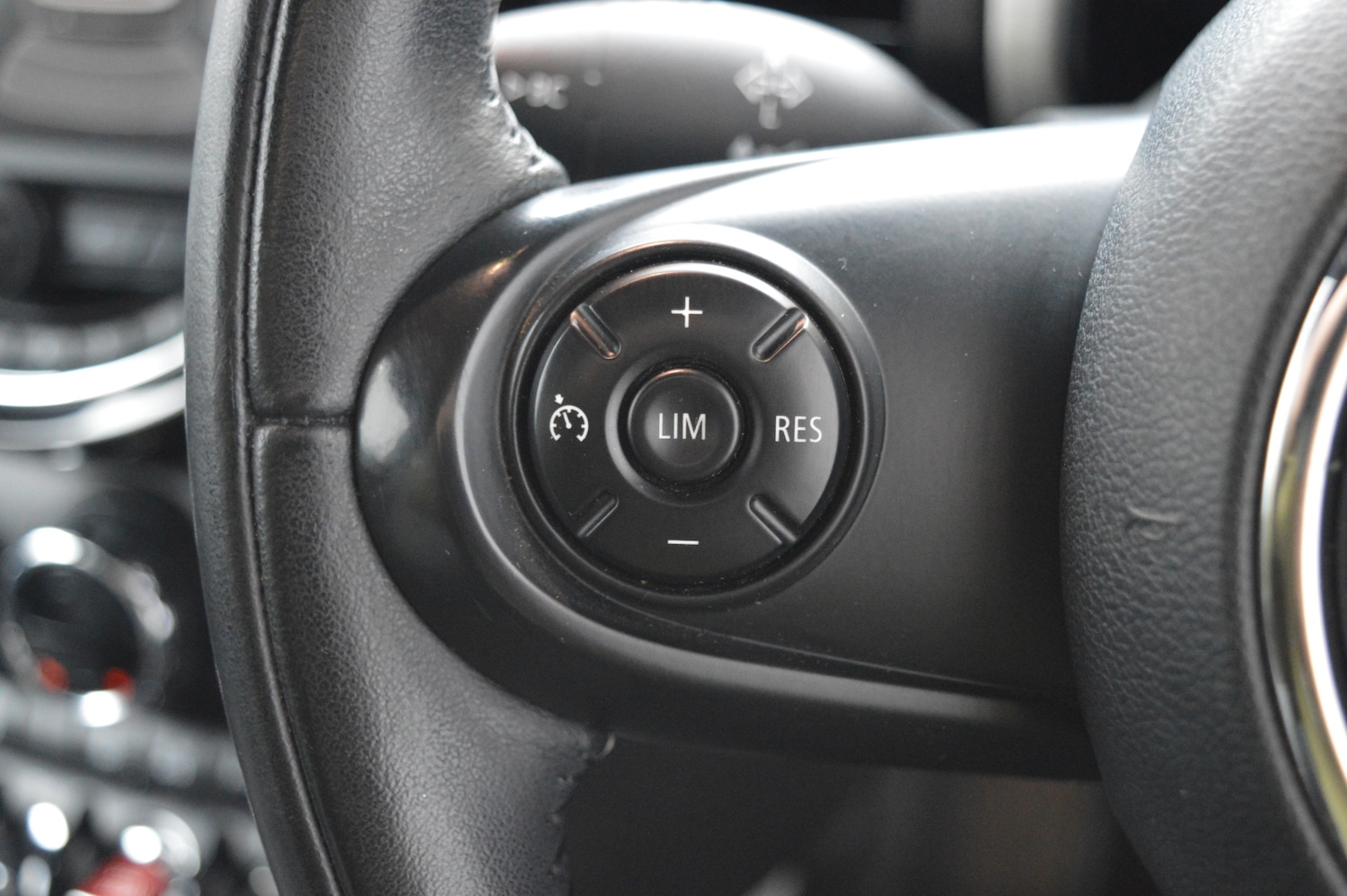 Used MINI Hatch 2014 for sale - 77607292: Photo 24