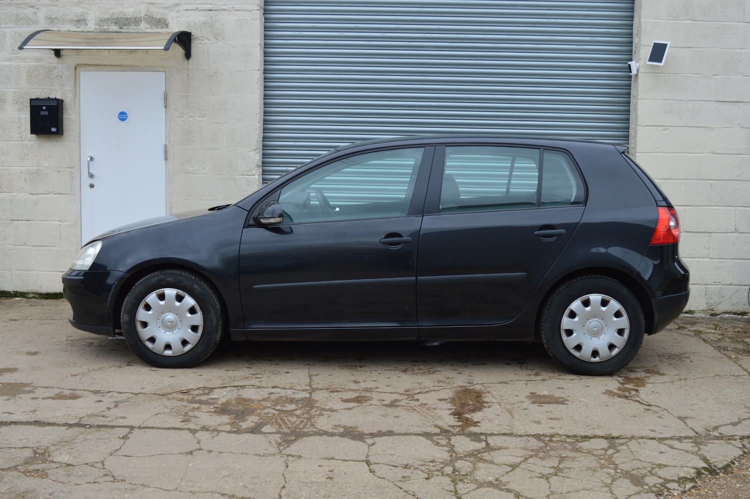 Used Volkswagen Golf 2004 for sale - 77630963: Photo 5