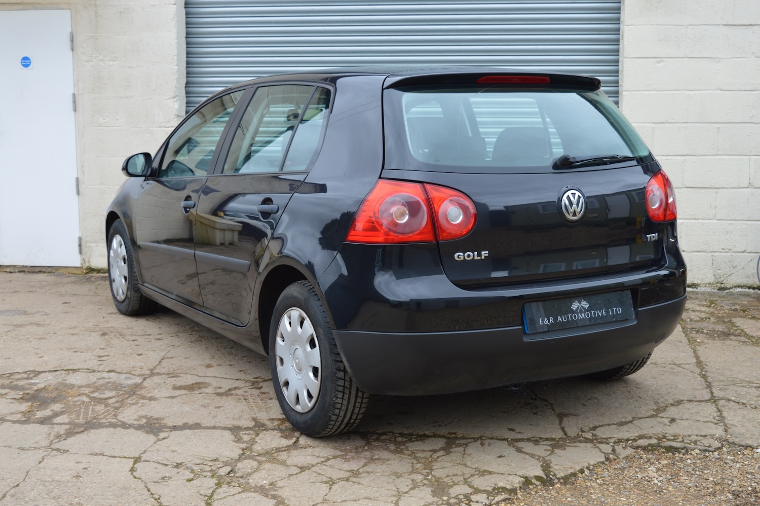 Used Volkswagen Golf 2004 for sale - 77630963: Photo 6