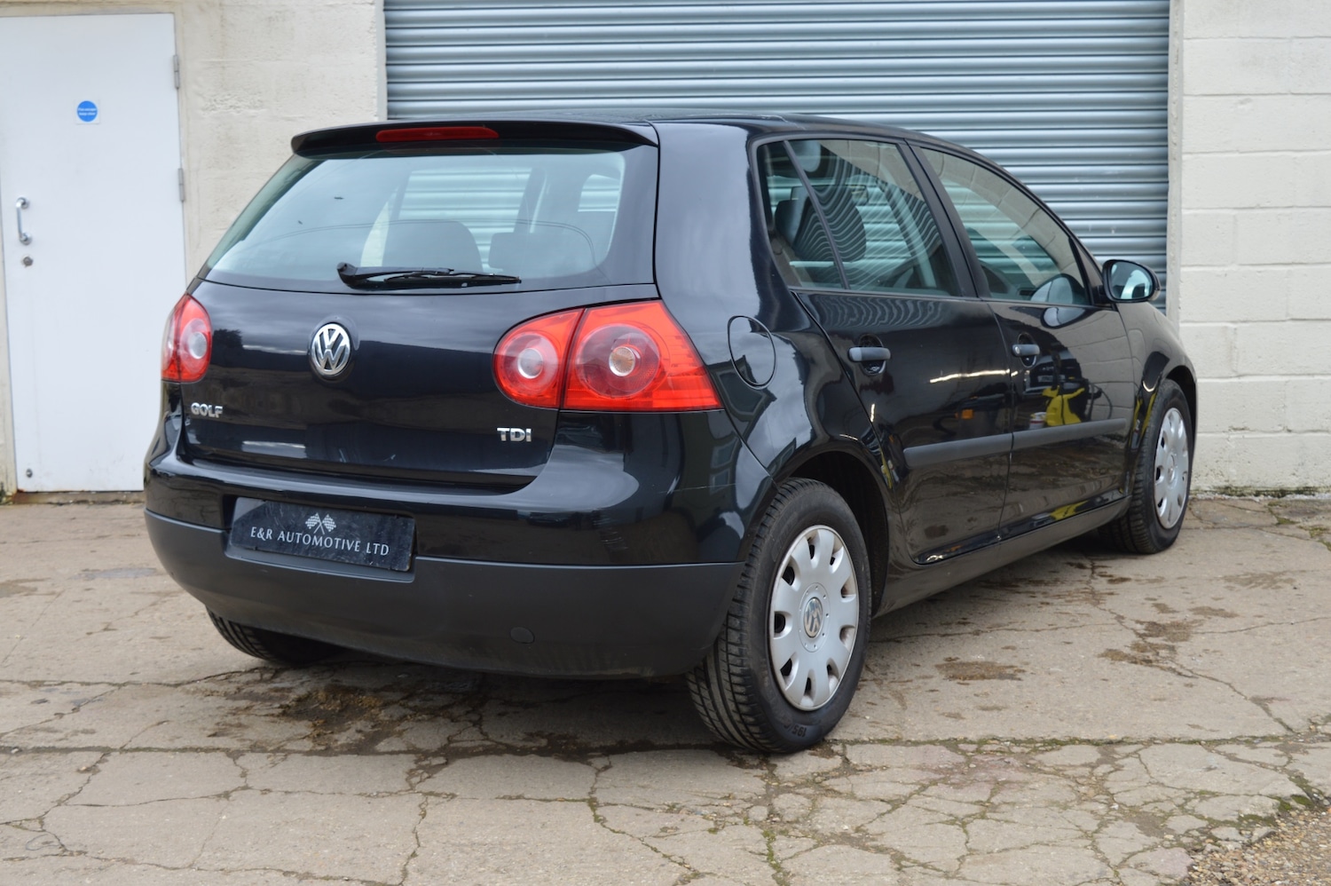 Used Volkswagen Golf 2004 for sale - 77630963: Photo 8
