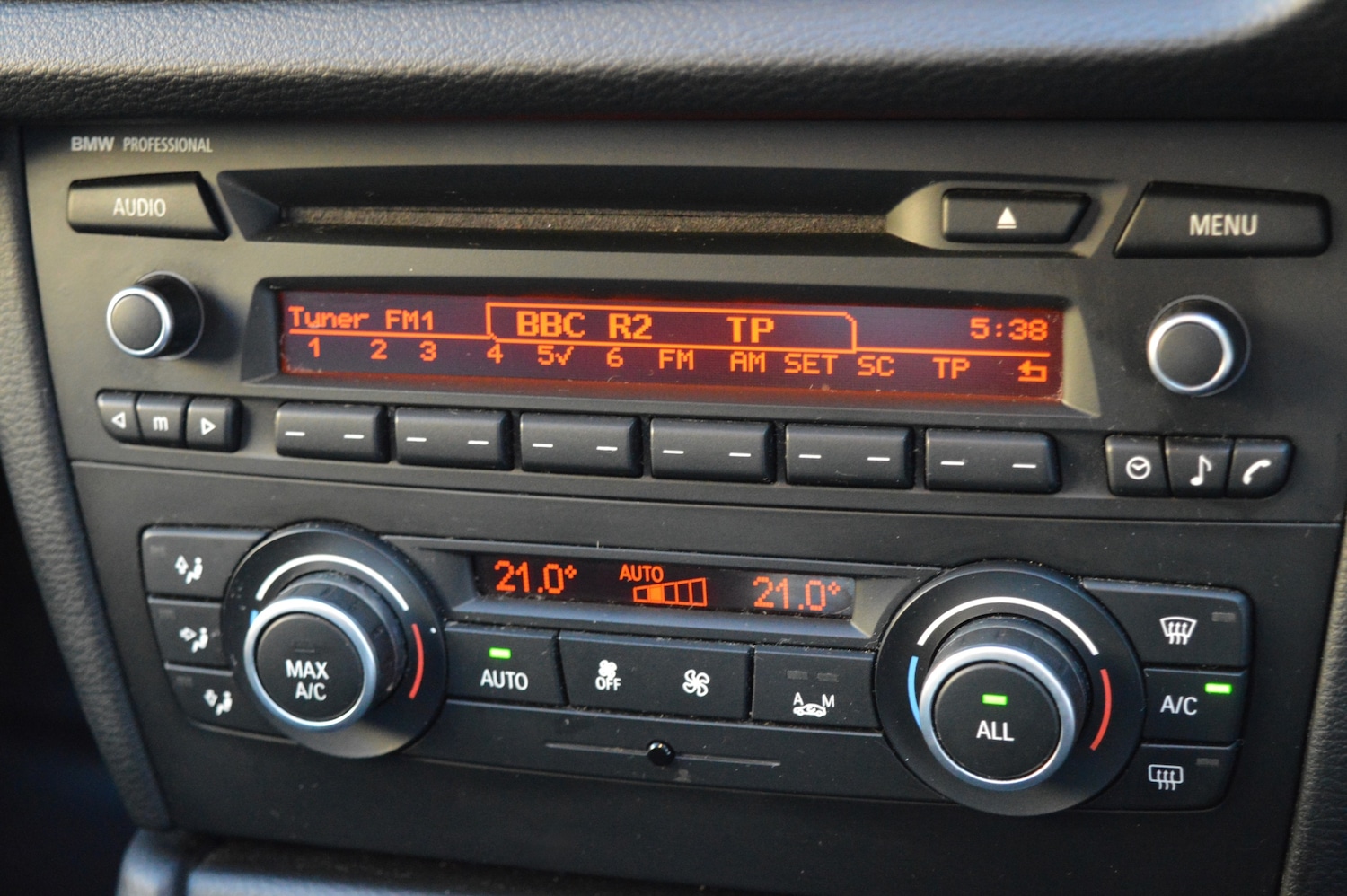 Used BMW X1 2012 for sale - 77976950: Photo 16