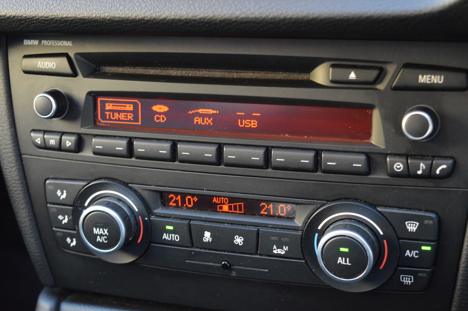 Used BMW X1 2012 for sale - 77976950: Photo 18