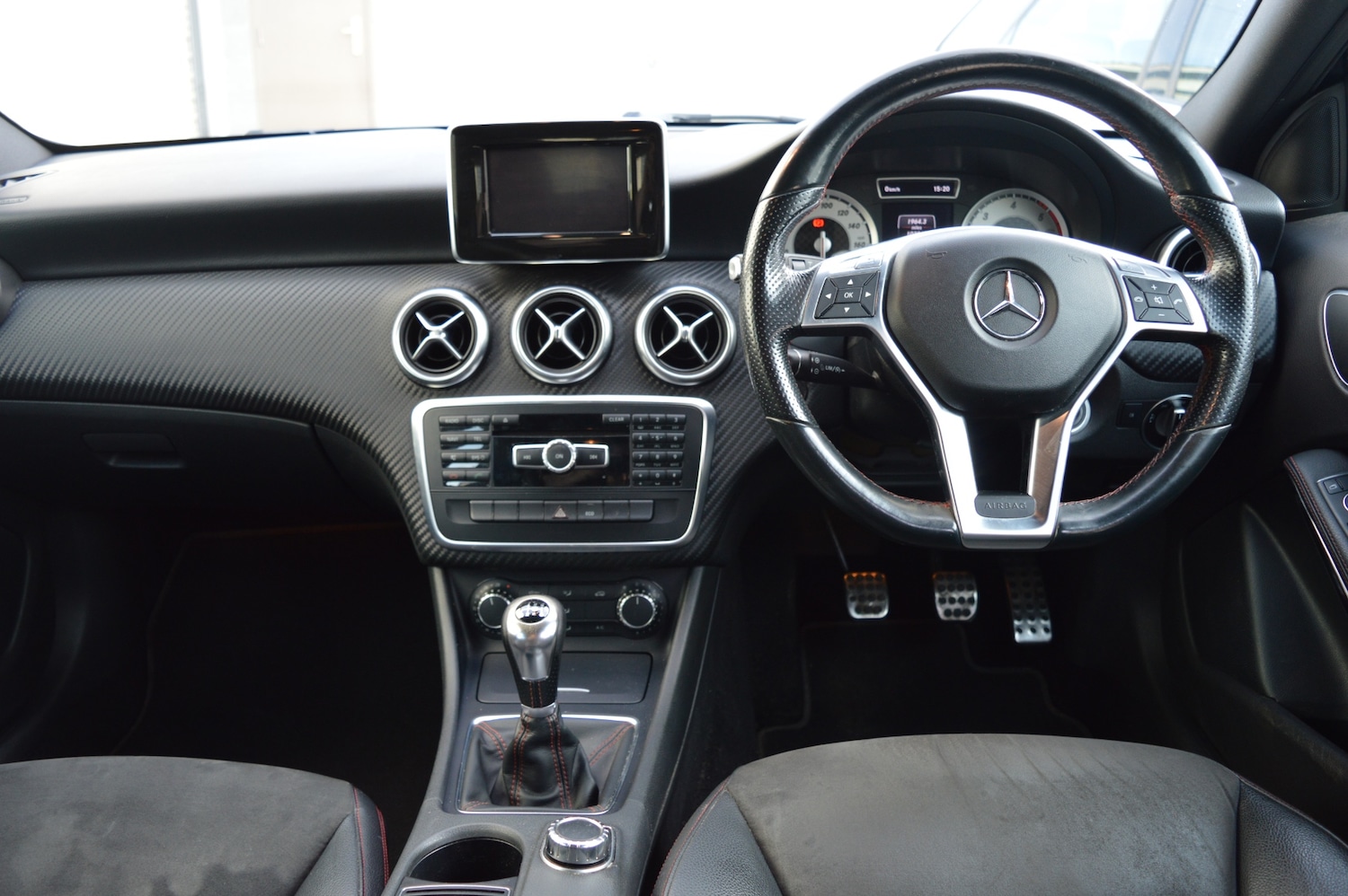 Used Mercedes-Benz A-Class 2014 for sale - 77655682: Photo 12