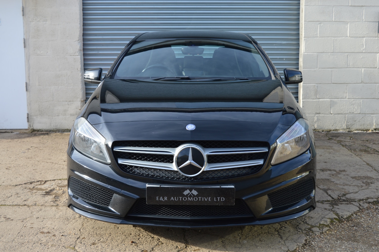 Used Mercedes-Benz A-Class 2014 for sale - 77655682: Photo 2