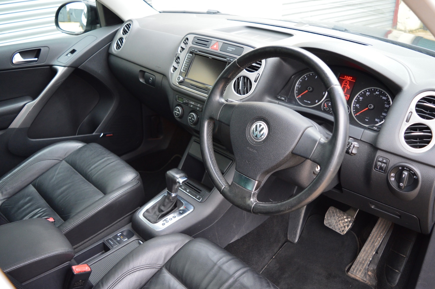 Used Volkswagen Tiguan 2009 for sale - 77776390: Photo 12