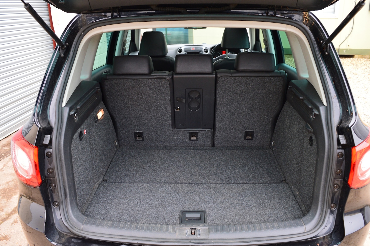 Used Volkswagen Tiguan 2009 for sale - 77776390: Photo 17