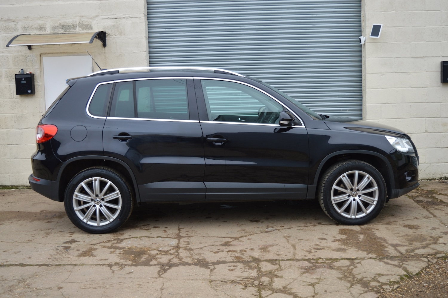 Used Volkswagen Tiguan 2009 for sale - 77776390: Photo 4