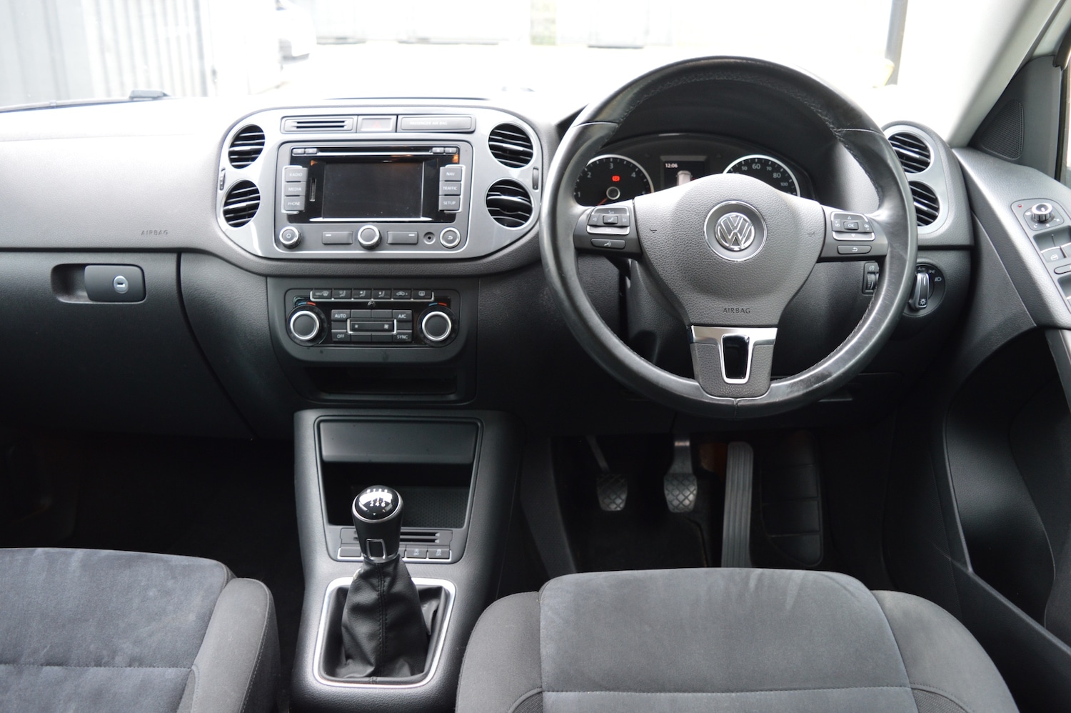 Used Volkswagen Tiguan 2014 for sale - 78178243: Photo 11