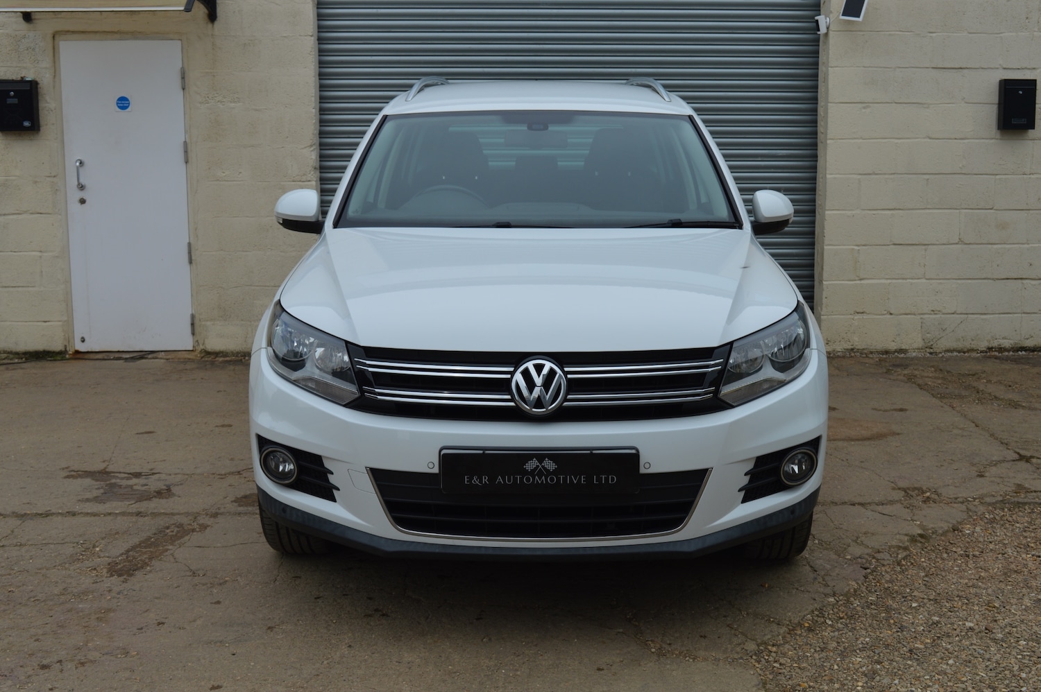 Used Volkswagen Tiguan 2014 for sale - 78178243: Photo 2