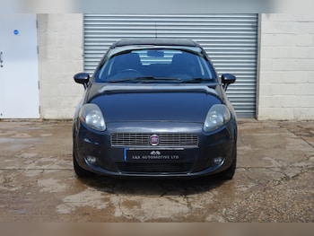 Used Fiat Grande Punto 2009 for sale - 78846624: Photo