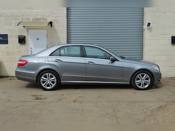 Used Mercedes-Benz E Class 2012 for sale - 78167838: Photo
