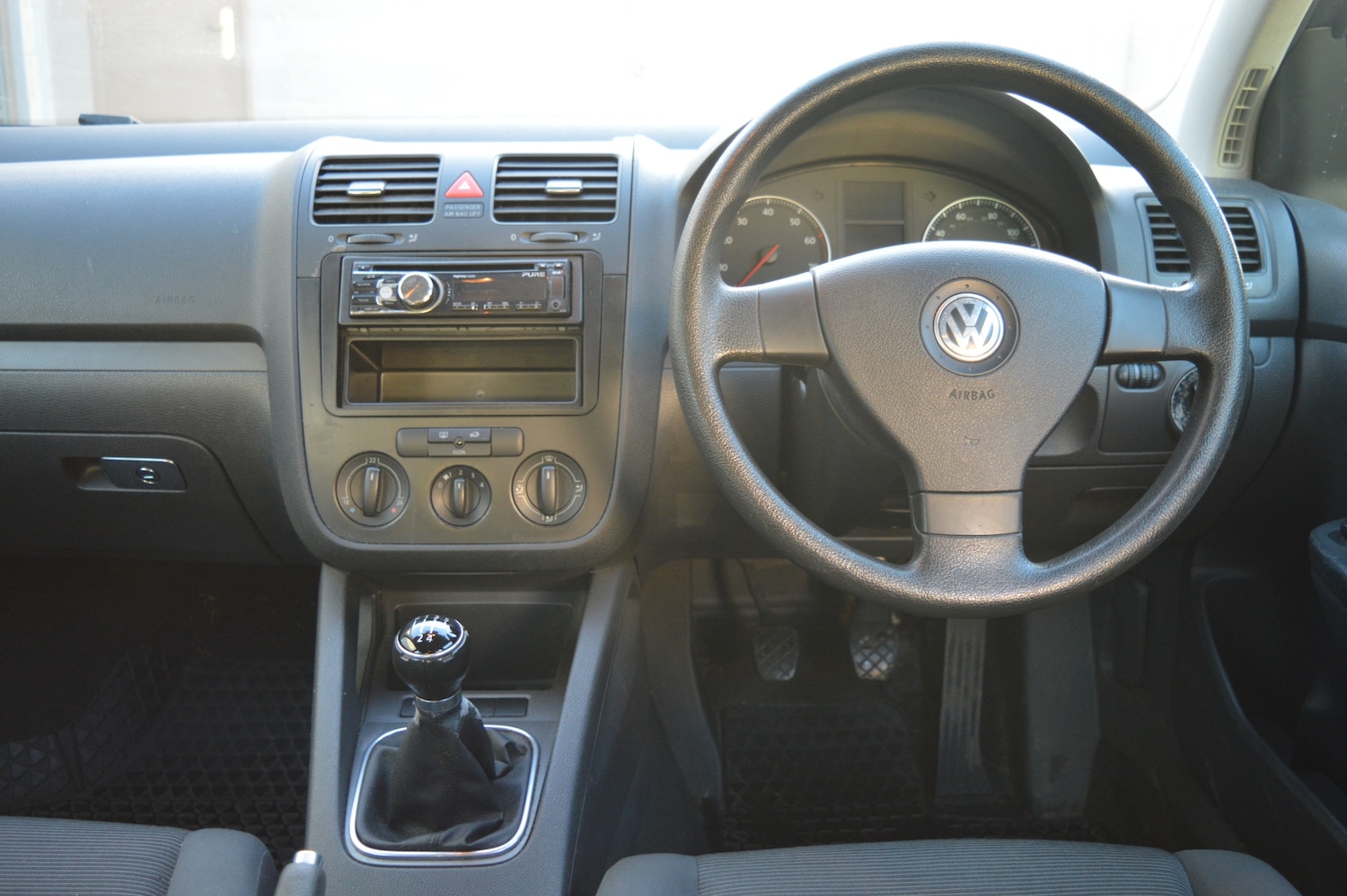 Used Volkswagen Golf 2005 for sale - 77001633: Photo 10
