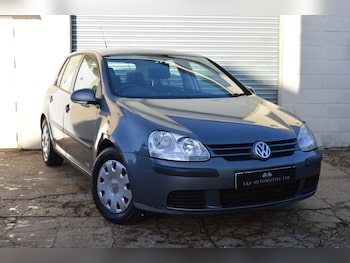 Used Volkswagen Golf 2005 for sale - 77001633: Photo