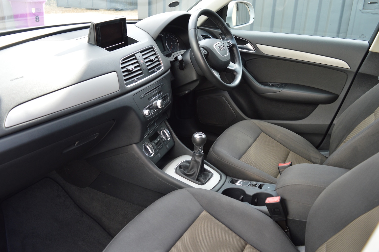 Used Audi Q3 2013 for sale - 77891424: Photo 12