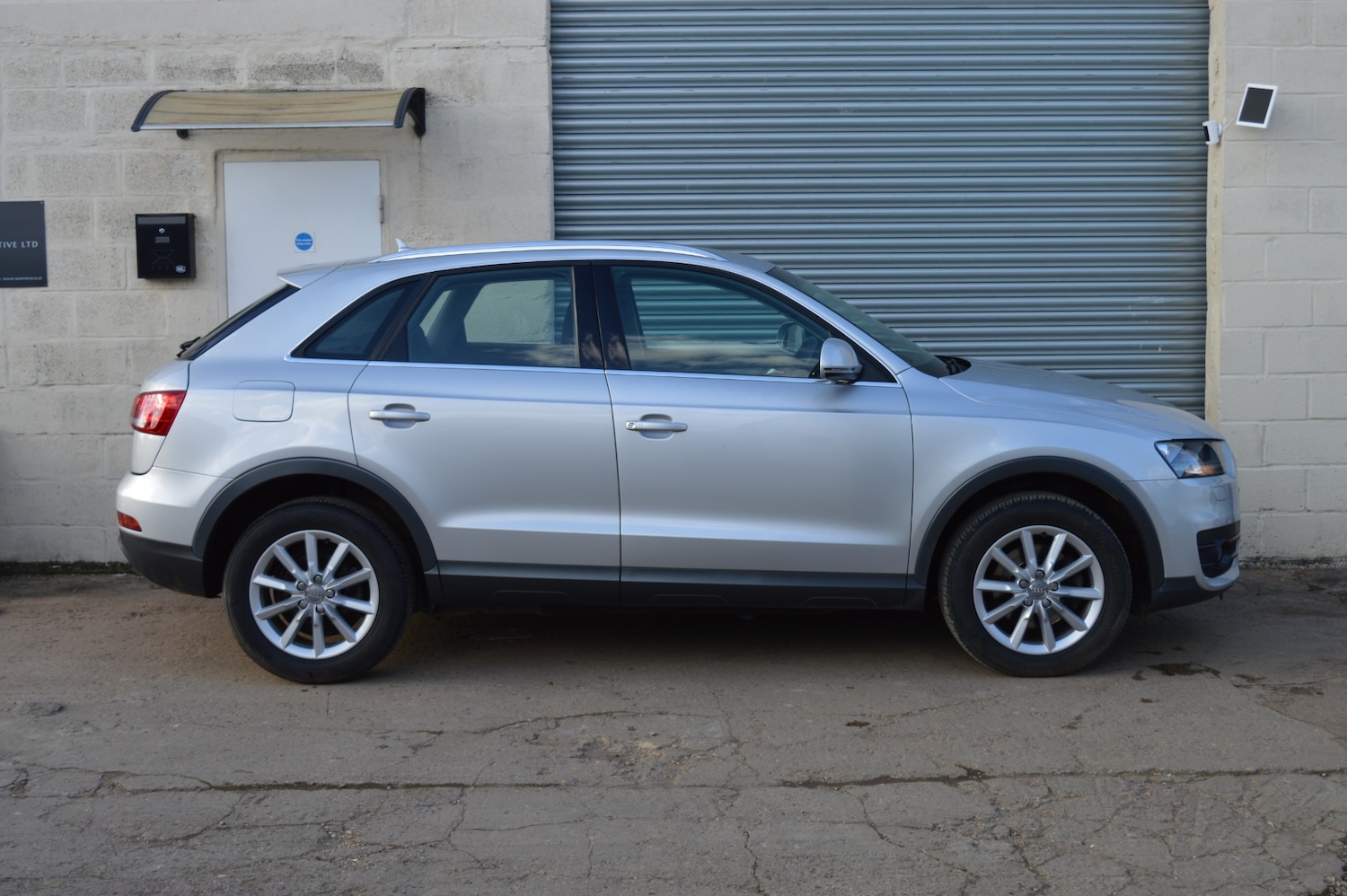 Used Audi Q3 2013 for sale - 77891424: Photo 4