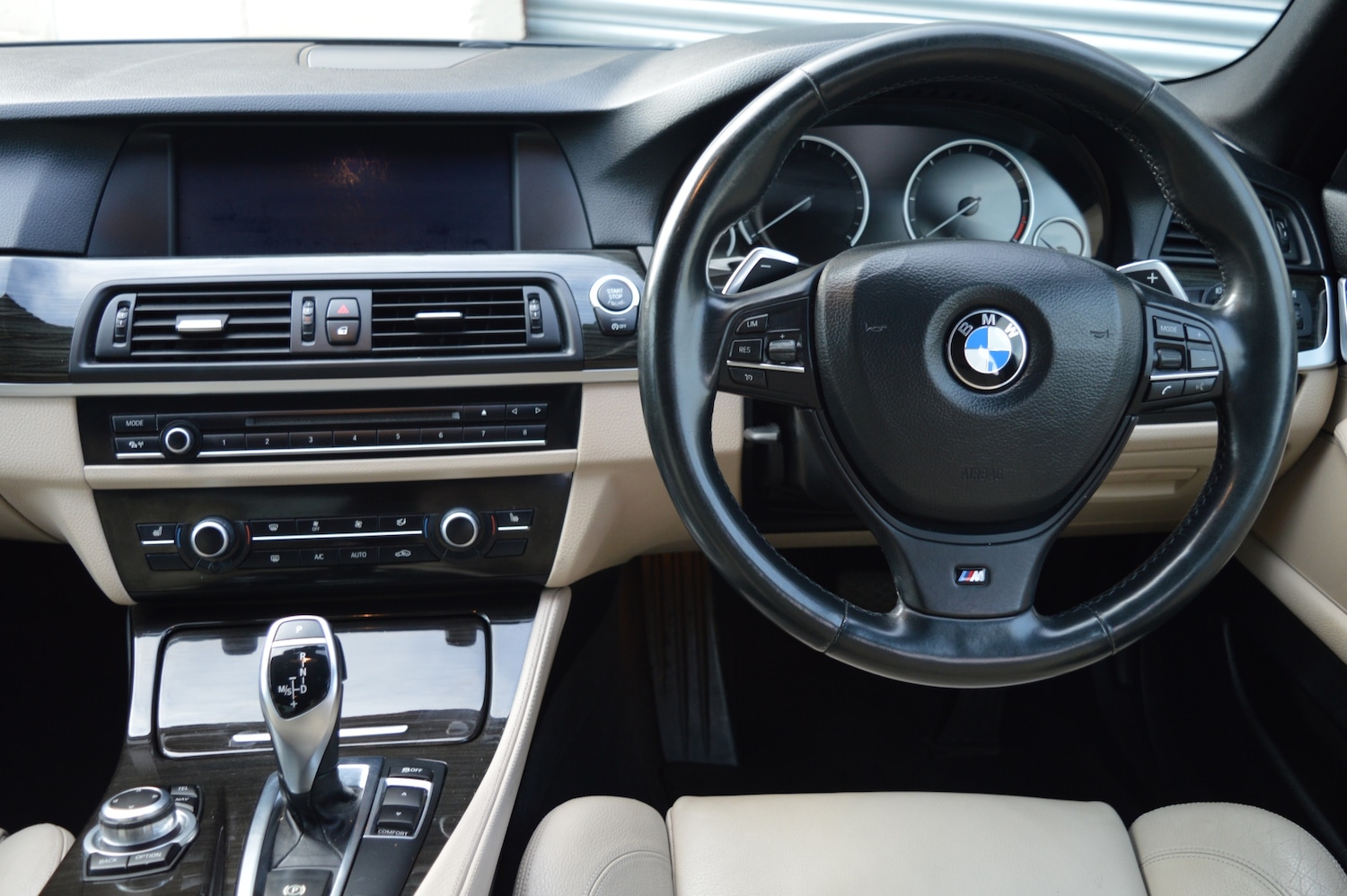 Used BMW 5 Series 2013 for sale - 76322745: Photo 11