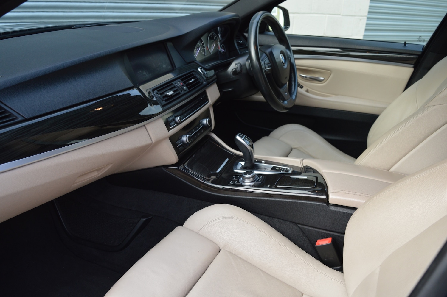 Used BMW 5 Series 2013 for sale - 76322745: Photo 12