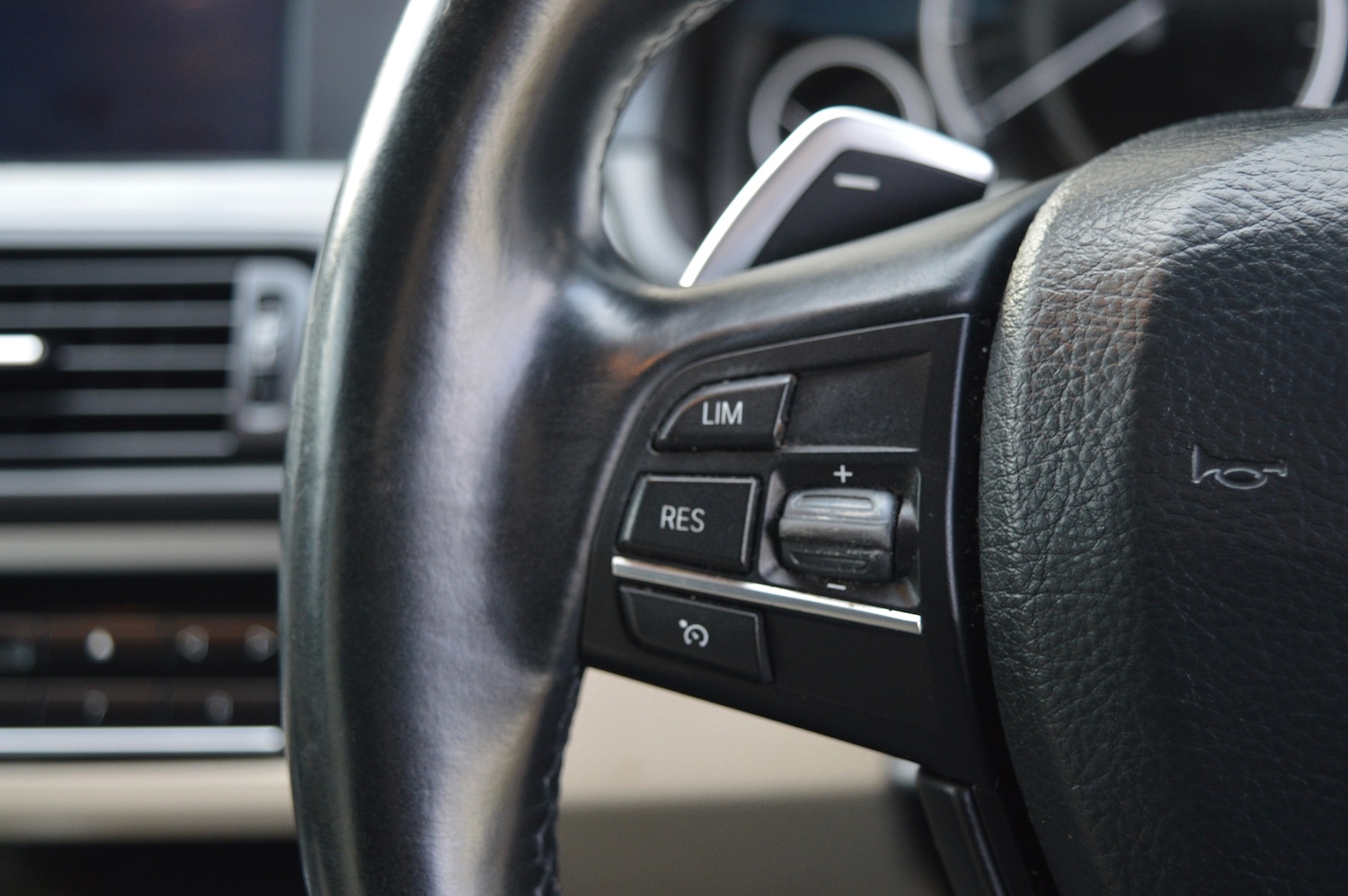 Used BMW 5 Series 2013 for sale - 76322745: Photo 22