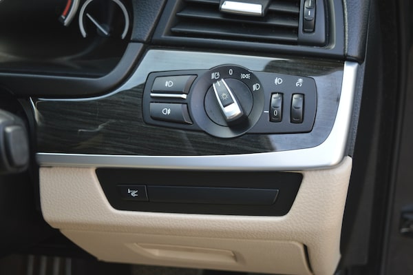 Used BMW 5 Series 2013 for sale - 76322745: Photo 23