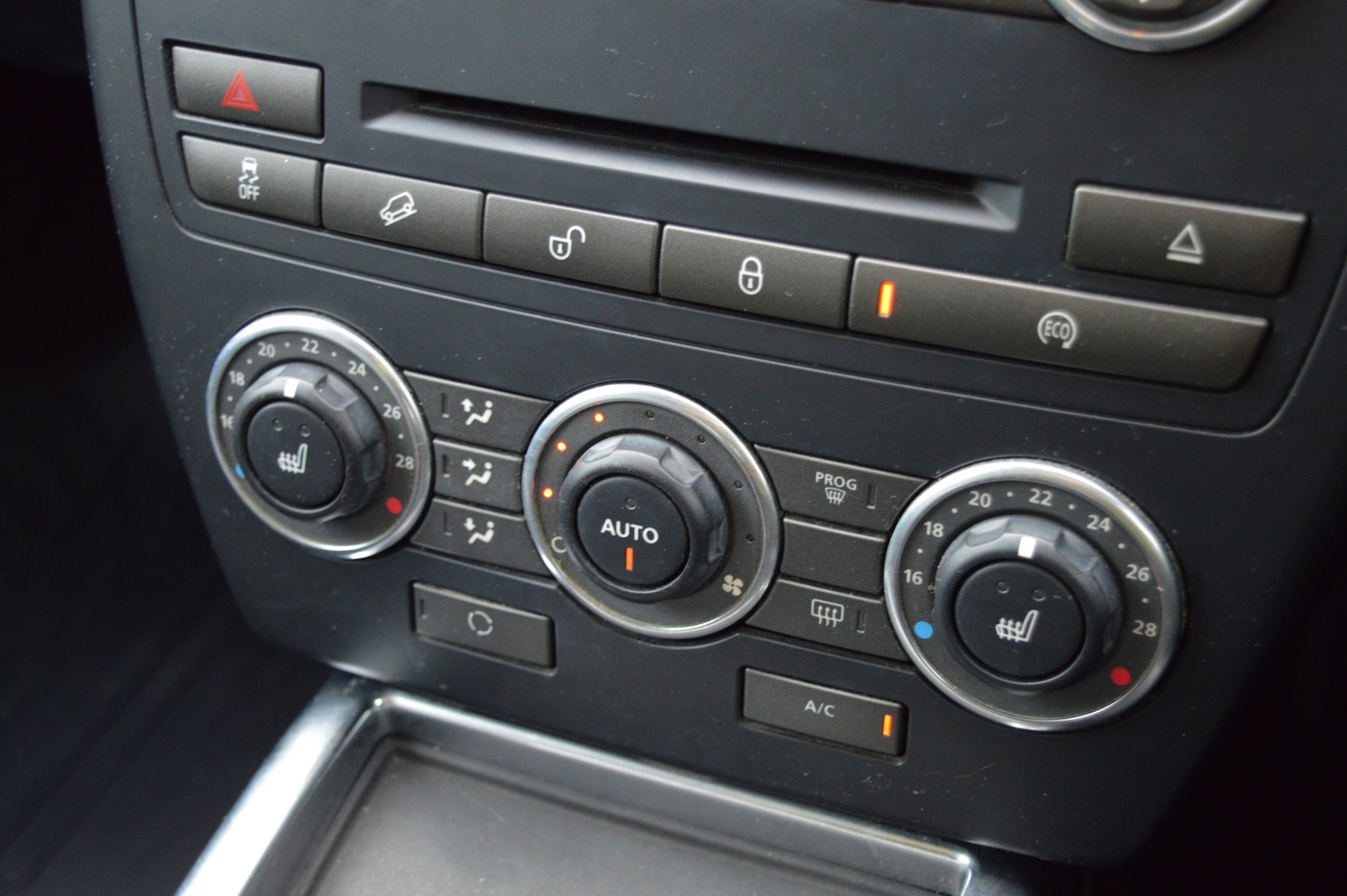 Used Land Rover Freelander 2013 for sale - 78070681: Photo 16