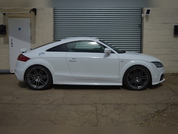 Used Audi TT 2011 for sale - 79111722: Photo