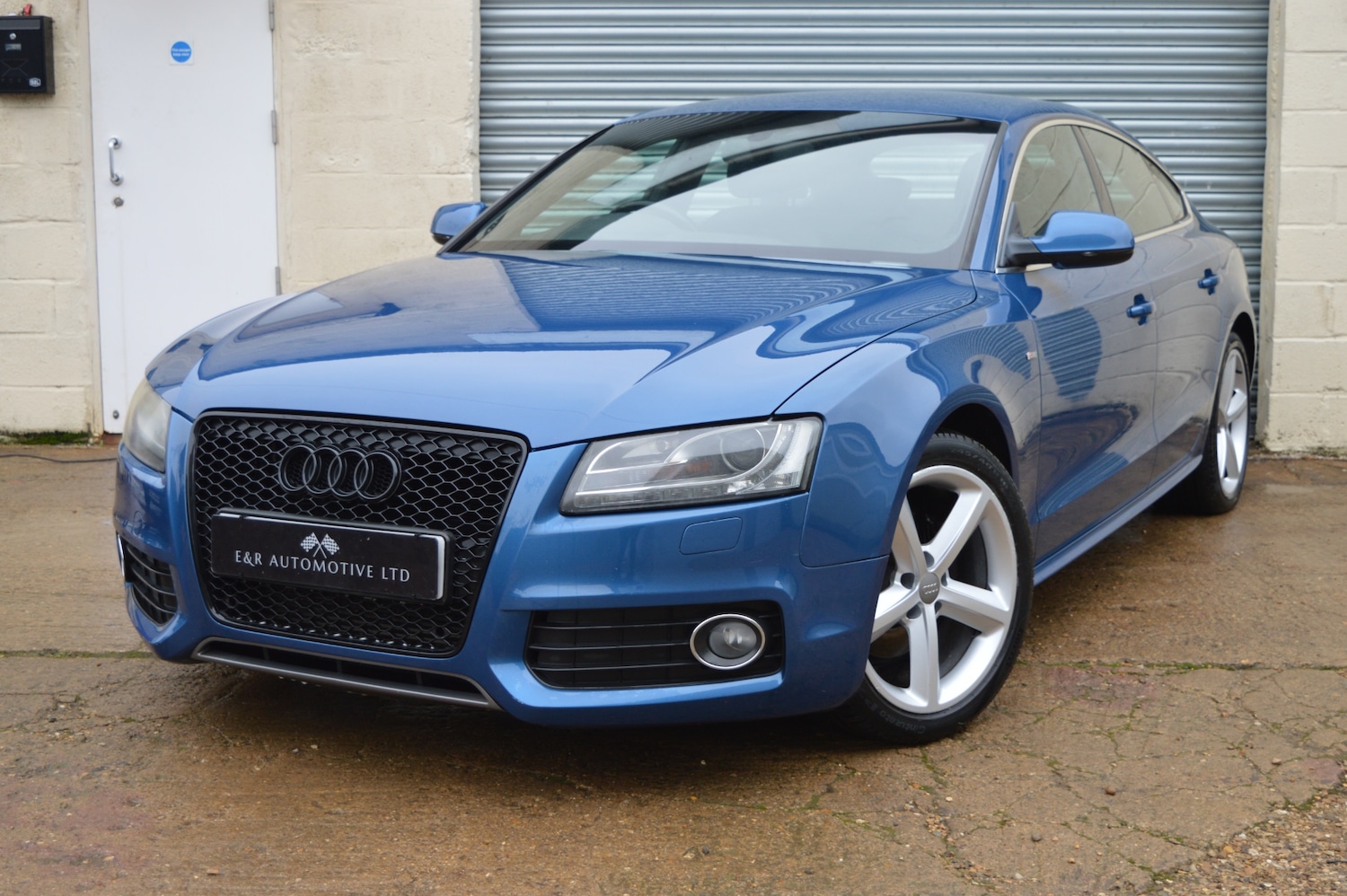 Used Audi A5 2011 for sale - 76982607: Photo 1