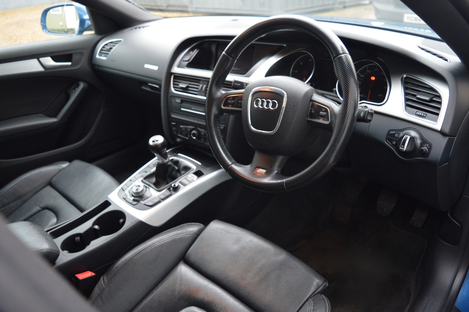 Used Audi A5 2011 for sale - 76982607: Photo 10