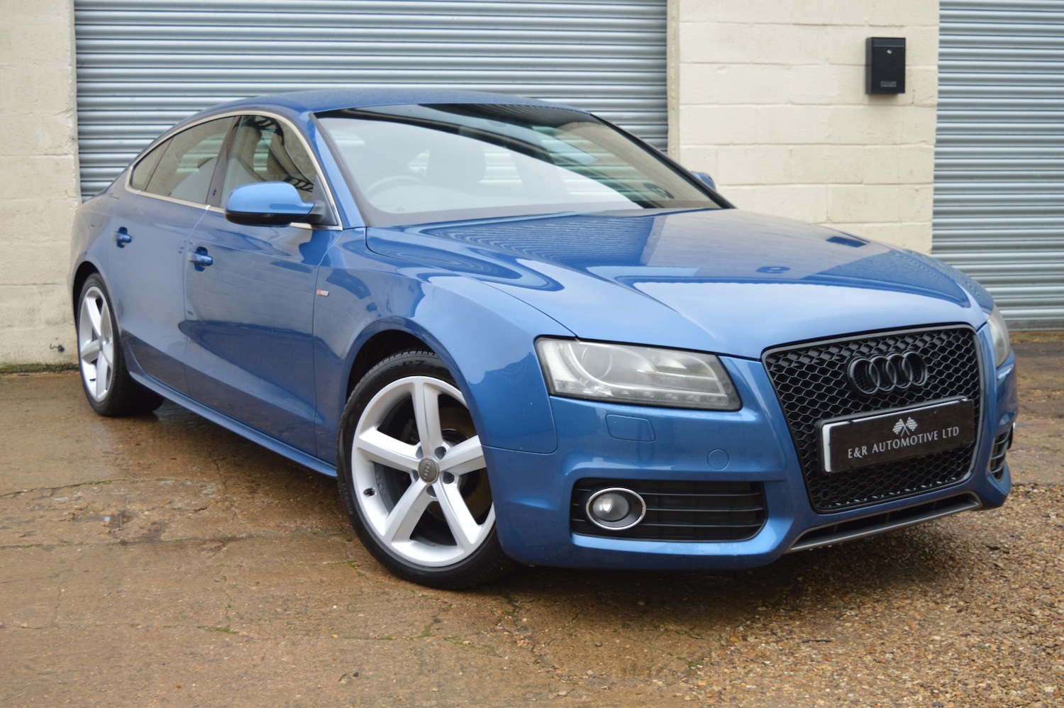 Used Audi A5 2011 for sale - 76982607: Photo 3