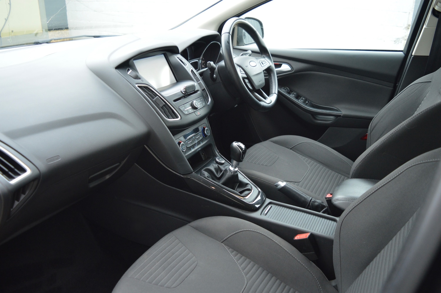 Used Ford Focus 2015 for sale - 77483019: Photo 12