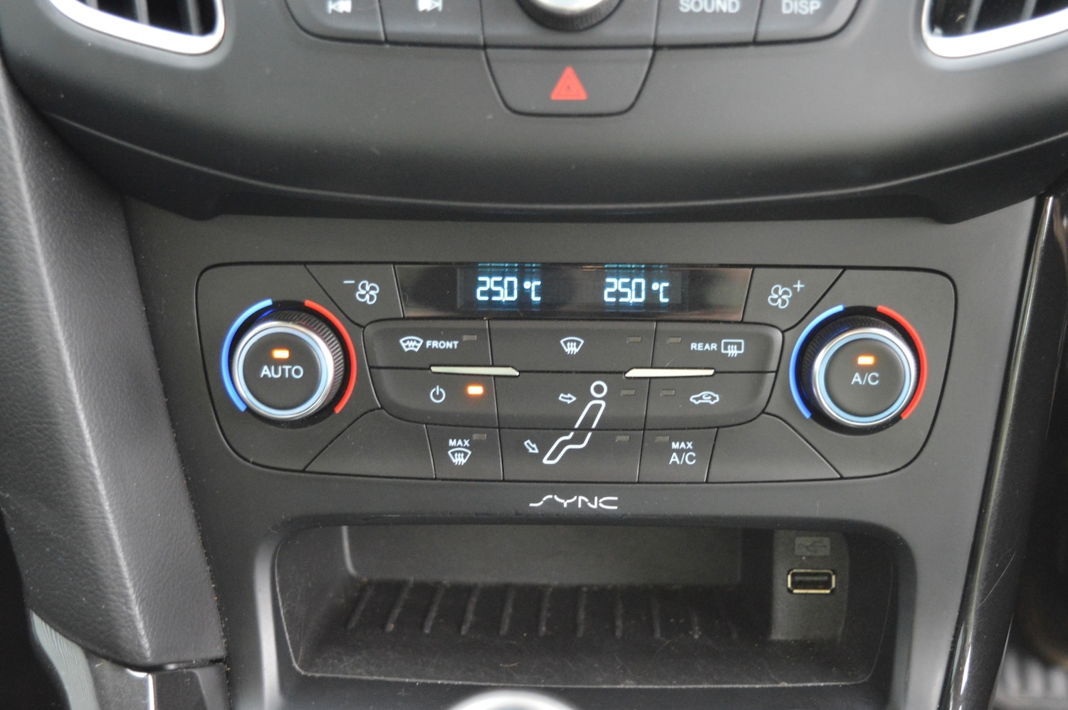 Used Ford Focus 2015 for sale - 77483019: Photo 21