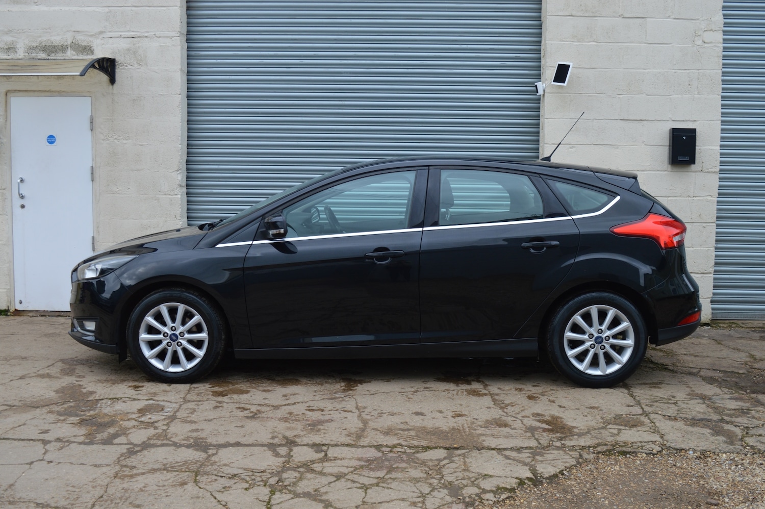 Used Ford Focus 2015 for sale - 77483019: Photo 5