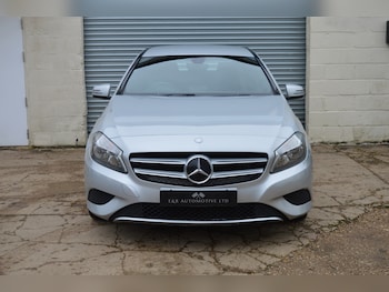 Used Mercedes-Benz A-Class 2014 for sale - 77404632: Photo