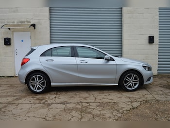 Used Mercedes-Benz A-Class 2014 for sale - 77404632: Photo
