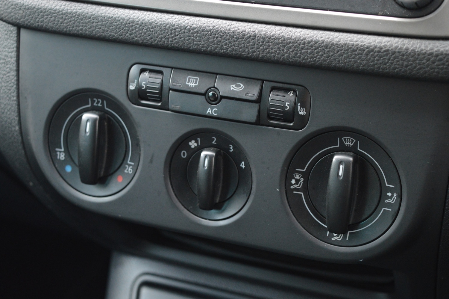 Used Volkswagen Tiguan 2009 for sale - 77235629: Photo 20