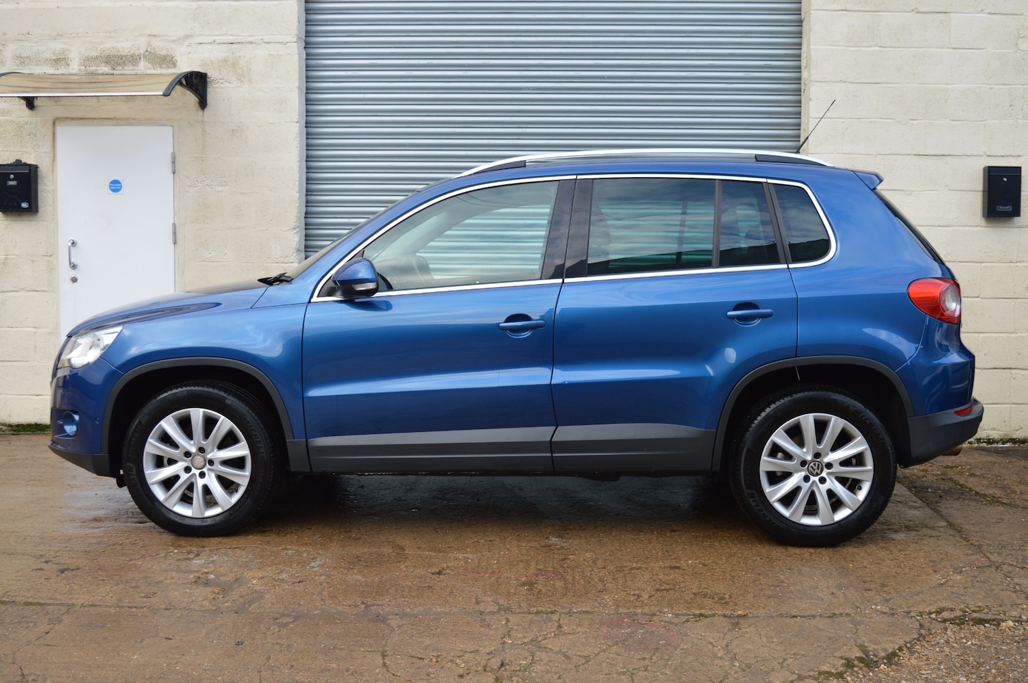 Used Volkswagen Tiguan 2009 for sale - 77235629: Photo 5