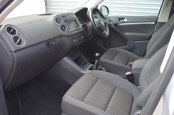 Used Volkswagen Tiguan 2012 for sale - 76157378: Photo 12