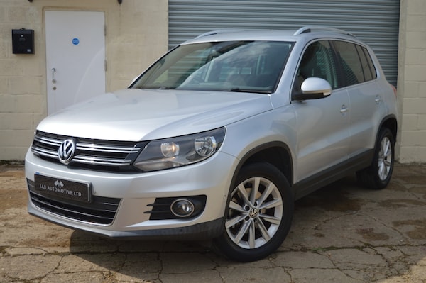 Used Volkswagen Tiguan 2012 for sale - 76157378: Photo 1
