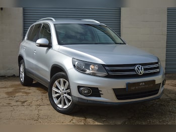 Used Volkswagen Tiguan 2012 for sale - 76157378: Photo 3