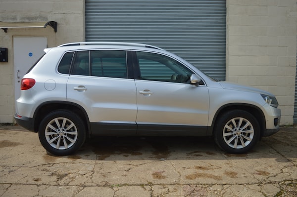 Used Volkswagen Tiguan 2012 for sale - 76157378: Photo 4