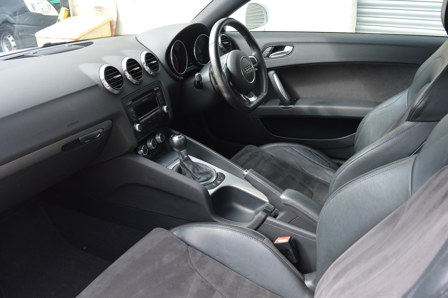 Used Audi TT 2010 for sale - 78084366: Photo 10