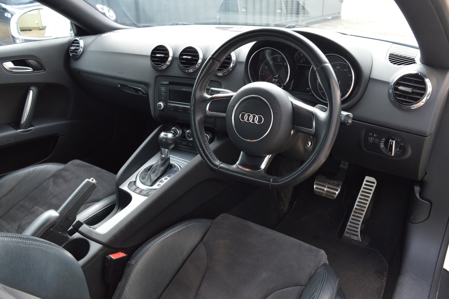 Used Audi TT 2010 for sale - 78084366: Photo 9