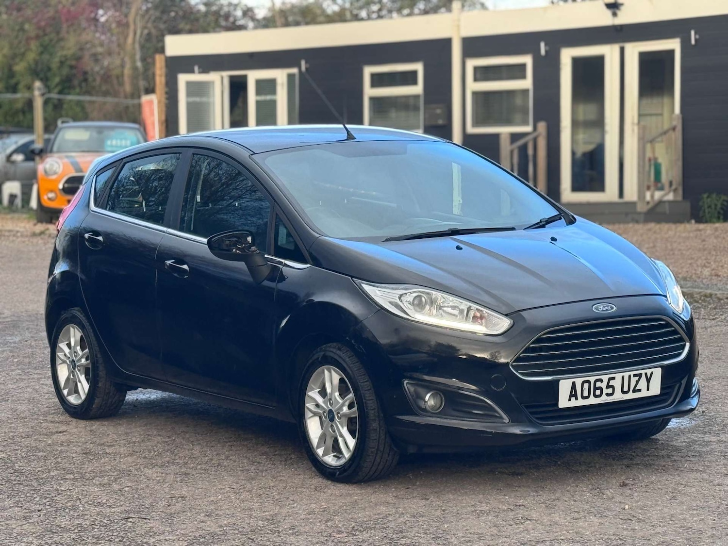 Used Ford Fiesta 2015 for sale - 77128494: Photo 5