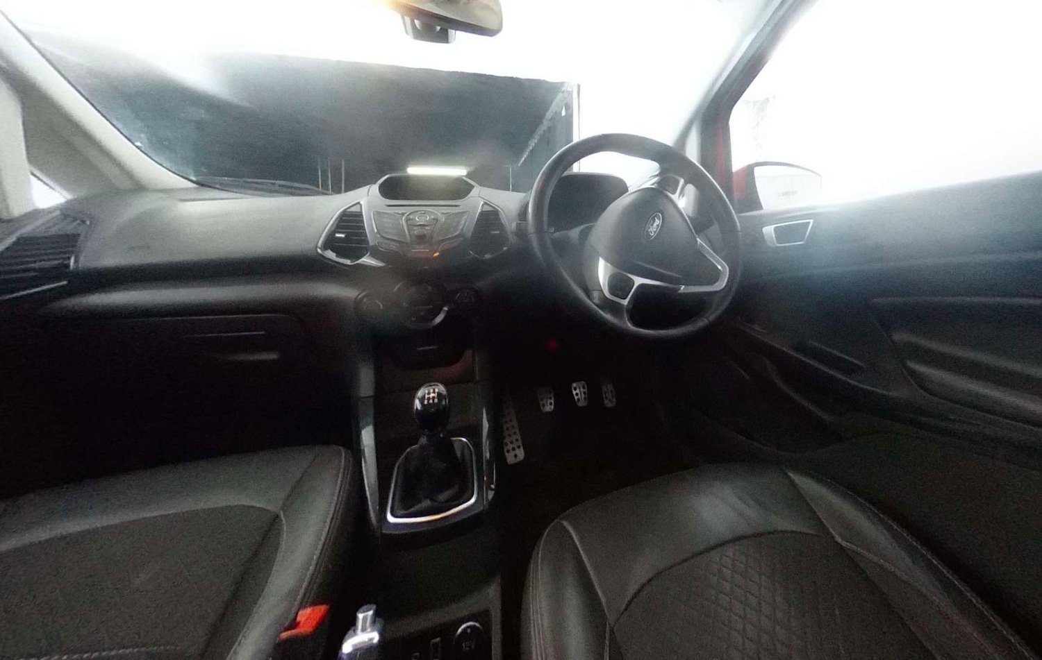 Used Ford Ecosport 2015 for sale - 77809775: Photo 5