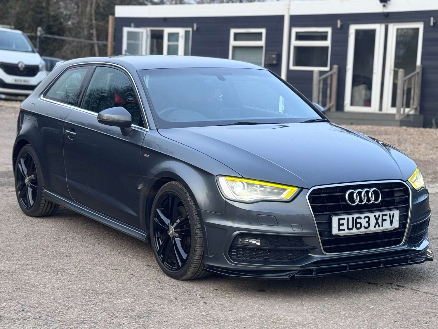 Used Audi A3 2013 for sale - 77628820: Photo 2