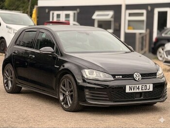 Used Volkswagen Golf 2014 for sale - 78671599: Photo